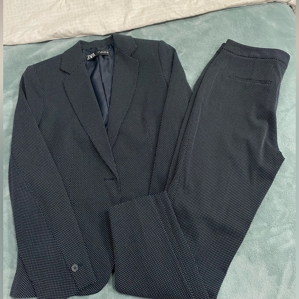 Zara navy and White poka dot suit
